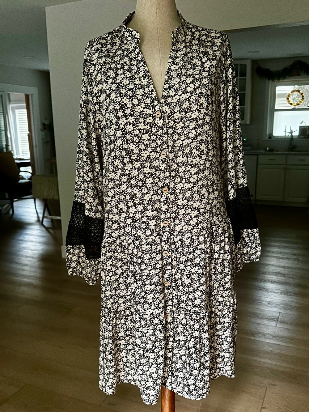 Black and White Floral Dress - Classic Monochrome Print